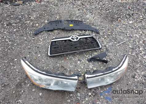 2016 Toyota Highlander Le Plus V6 from USA, damaged, VIN 5TDBKRFH6GS355475